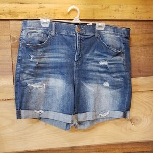 Ladies size 22W shorts